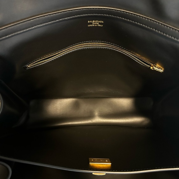 Balenciaga Rodeo - Picture 7 of 9